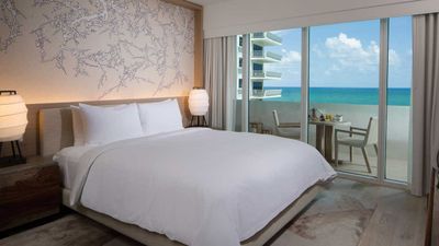 Hotel Review: Nobu Hotel Miami Beach